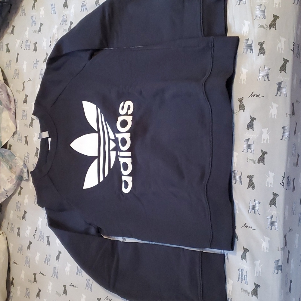 Adidas crewneck